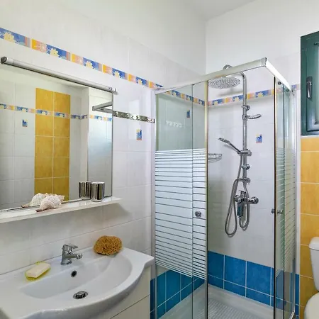 House Almyra Vakantiehuis *